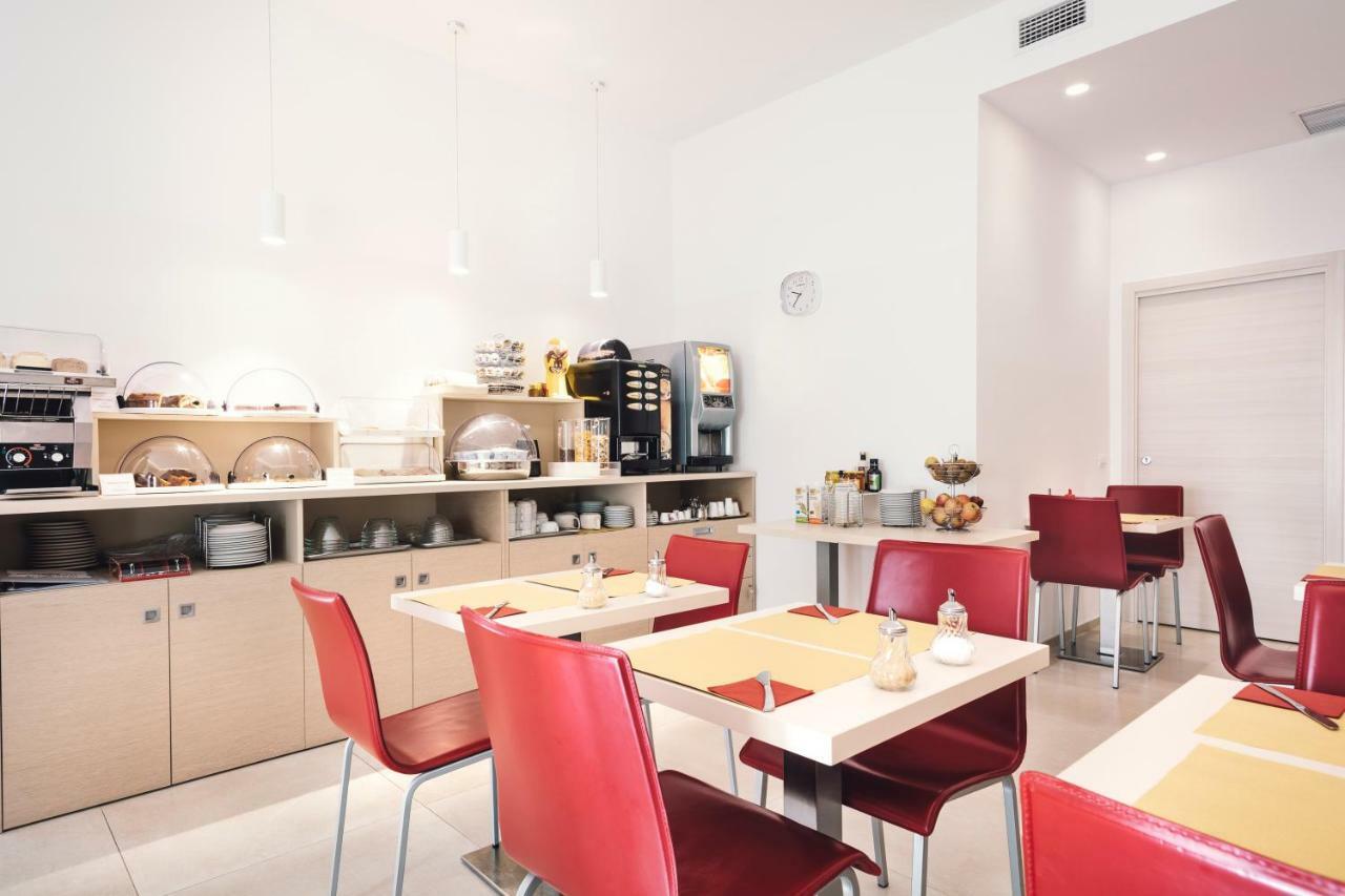 Hotel Dei Sette 3*